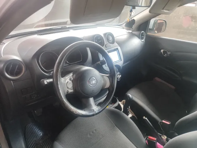 Nissan Versa SL 1.6 16V Flex Fuel 4P Mec. 2014