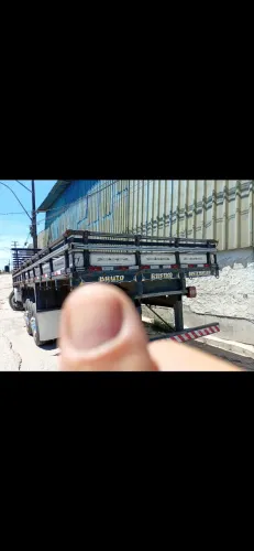 Carroceria de Caminhão.