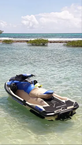Jet Ski Sea-Doo Wake Pro 2025 - Marina de Carneiros