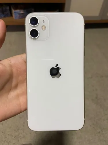 iPhone 11 64GB Original - Para Assistência - Tela Trincada