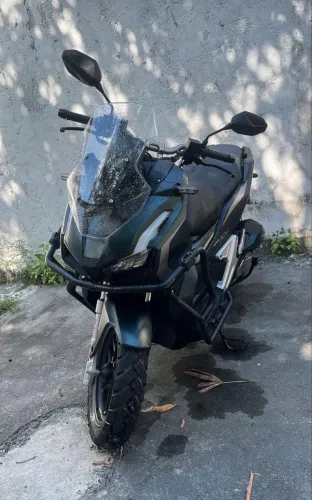 Vendo honda ADV 150 2024