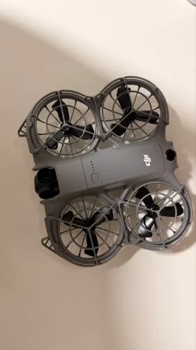 Vendo Drone DJI neo 2