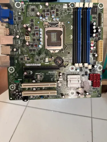 Placa mãe positivo