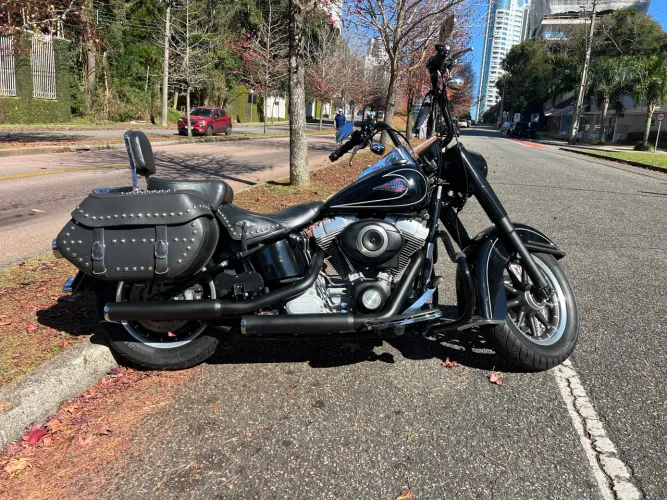 Harley Davidson Heritage Softail