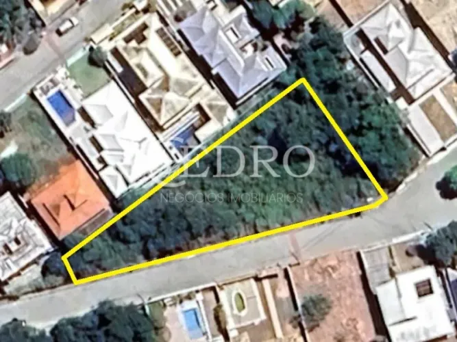 Terreno 1.297,67 m² Condomínio Caravelas Nina Caravelas Armação dos Búzios.