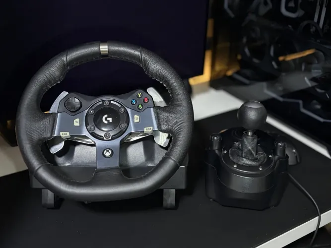 Logitech g920 + Câmbio + Pedal