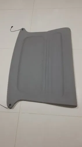 Tampão porta malas Volkswagen Parati G2 e G3 original - Raras condições