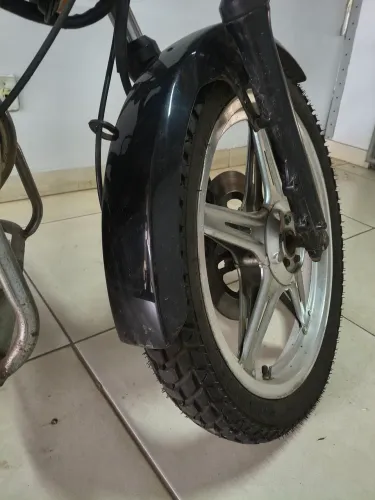 Moto CB 400