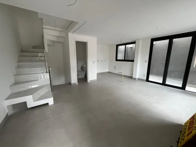 Sobrado com 3 dormitórios à venda, 164 m² por R$ 1.286.000,00 - Bom Retiro - Curitiba/PR