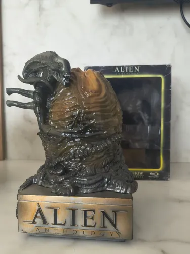 Gift set alien anthology ovo