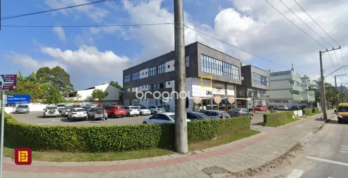 Sala comercial Ingleses mobiliada
