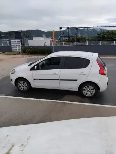 Fiat Palio Attractive 1.0 EVO Fire Flex 8V 5P 2013