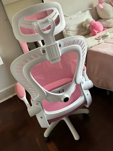 Cadeira ergonômica rosa