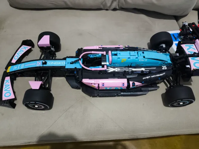 Carrinho Lego formula 1 f1 com manual