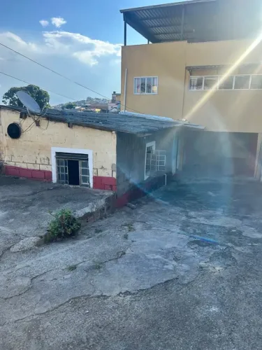 Imóvel para aluguel tem 150 metros quadrados com 2 quartos em Santa Cruz - Belo Horizonte