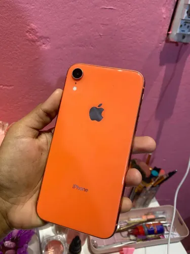 iPhone XR