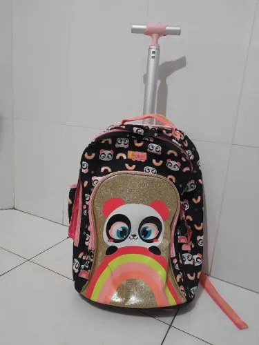 Vendo uma mochila Puket usada em ótimo estado.otimo preço para vender logo ;