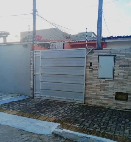 $ Casa no Cordeiro próximo ao mercado