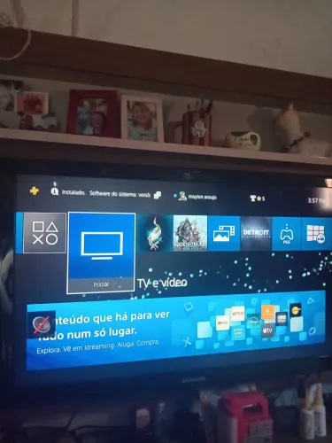 Vendo ps4 R$1400