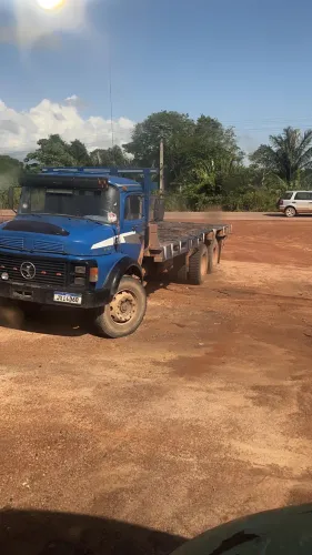 Vende-se caminhão ou troca 