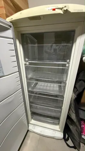 Freezer vertical cônsul 260
