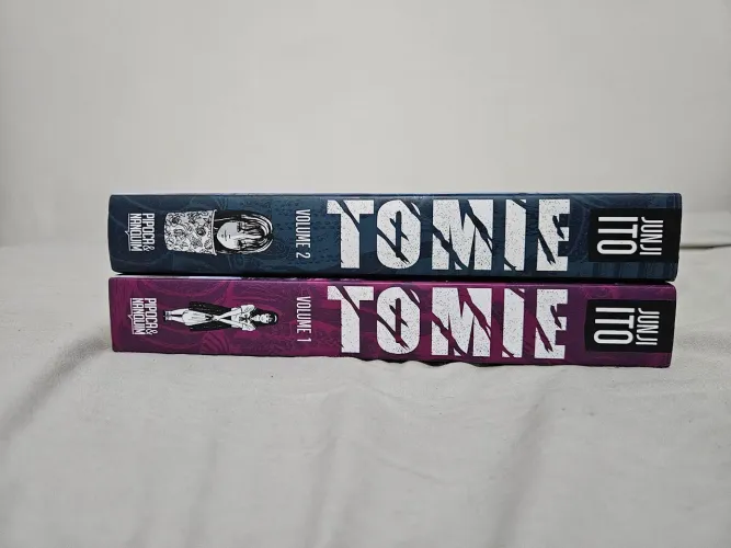 Junji Ito Tomie volumes 1 e 2