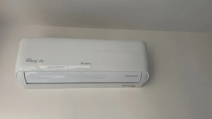 Split 9000btus QeF Inverter com pouco uso