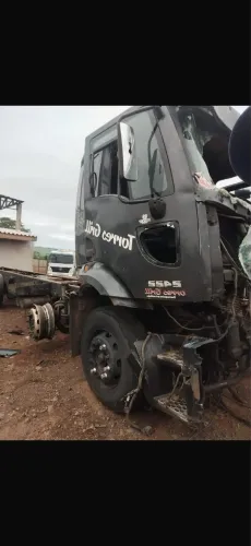 Ford cargo panda sucata 