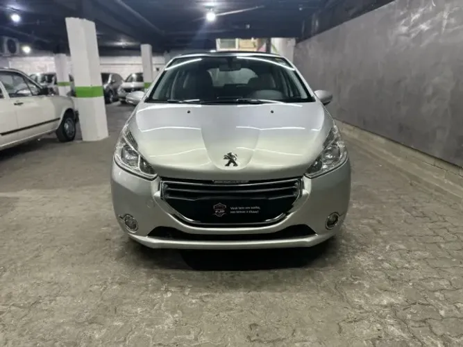 Peugeot 208 Allure 1.6 Flex 16V 5P Aut. 2016