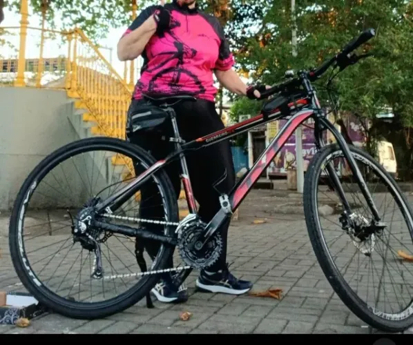 Bike aro 29. TYT GUERREIRO 2.0 RELAÇÃO SHIMANO, QUADRO ALUMÍNIO 