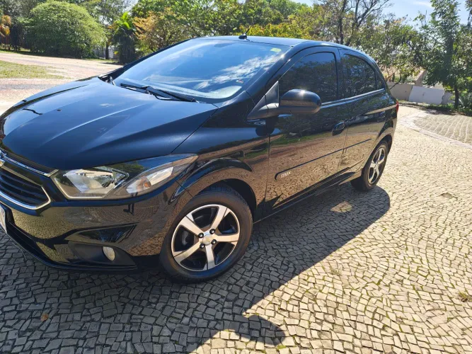 Chevrolet Onix Hatch LTZ 1.4 8V Flex Mec. 4P 2017