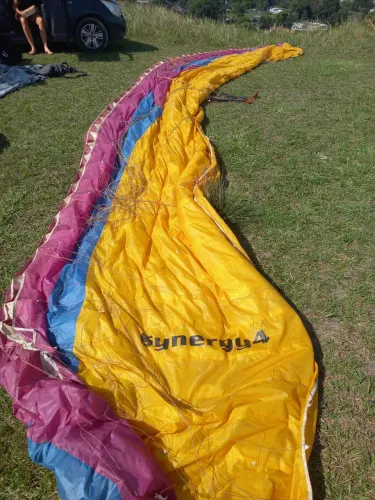 Parapente sol synergy 4