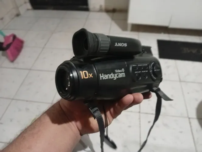Sony Handycam R$50 retirada de peça ou colecionador.