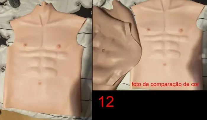 Peitoral masculino de silicone