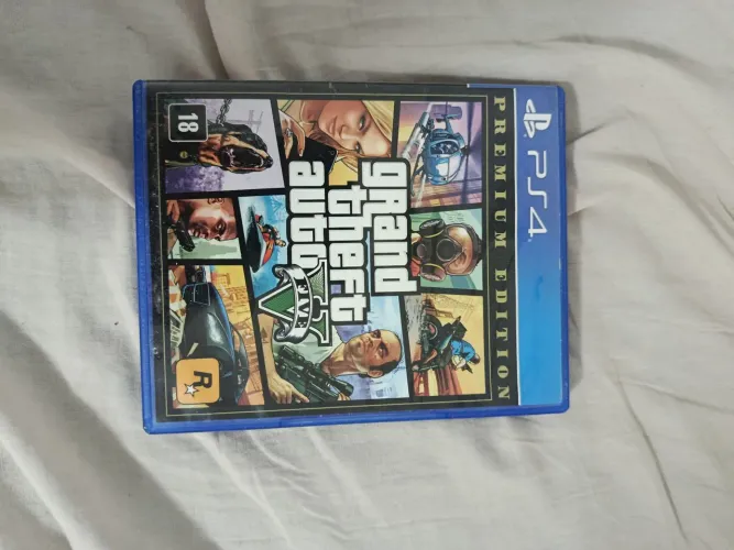 GTA 5 PS4 ORIGINAL