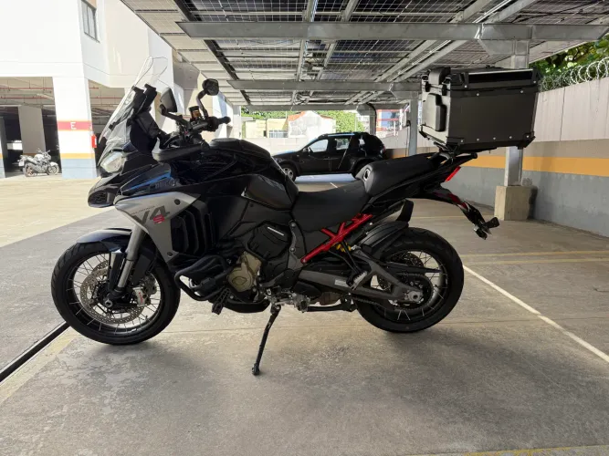 Ducati Multistrada V4S 2025
