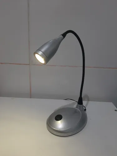 Luminária de mesa