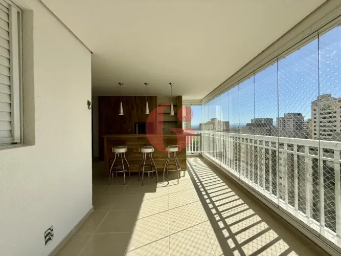 Apartamento para venda no condomínio Pátio Condomínio Clube com 4 quartos sendo 2 suítes -