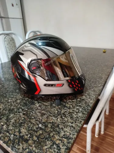 Capacete fw3 viseira esportiva