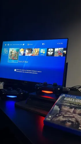 Ps4 Slim, 2 Controles, Com Jogos, 1 Tb de memória!!