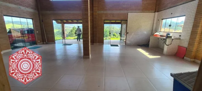 Sobrado com 4 dormitórios à venda, 214 m² por R$ 801.000,00 - Recanto dos Pássaros - Pirac