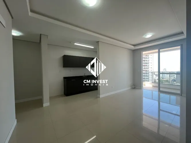 Apartamento á venda com 3 dormitórios , sacada com churrasqueira a 300 metros da Leoberto