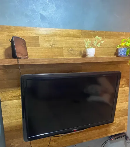 Painel de madeira para tv