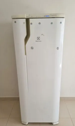 Geladeira seminova