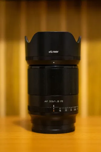 Lente Objetiva 35mm f1.8 - Viltrox para Sony