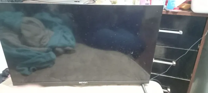 TV para retiradas de peças.