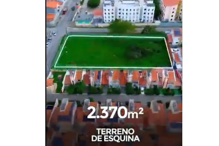 TERRENO DE ESQUINA COM 2.400 m² NO PASSARÉ EXCELENTE OPORTUNIDADE PARA INVESTIMENTO