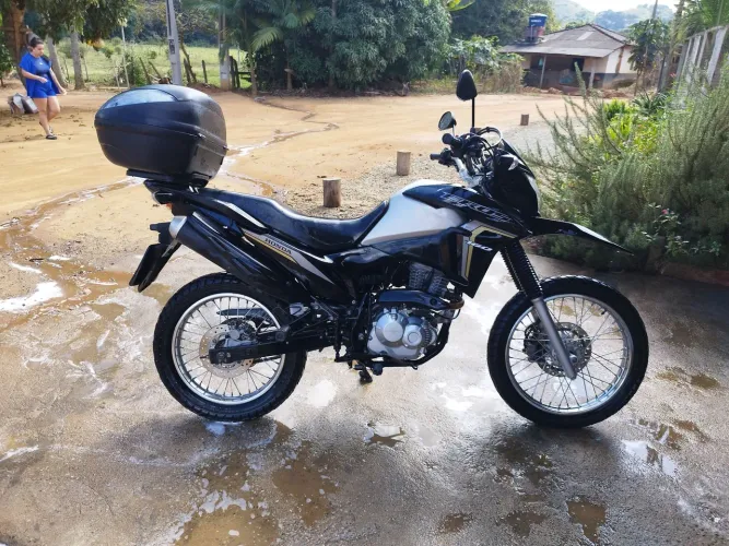 Bros 160