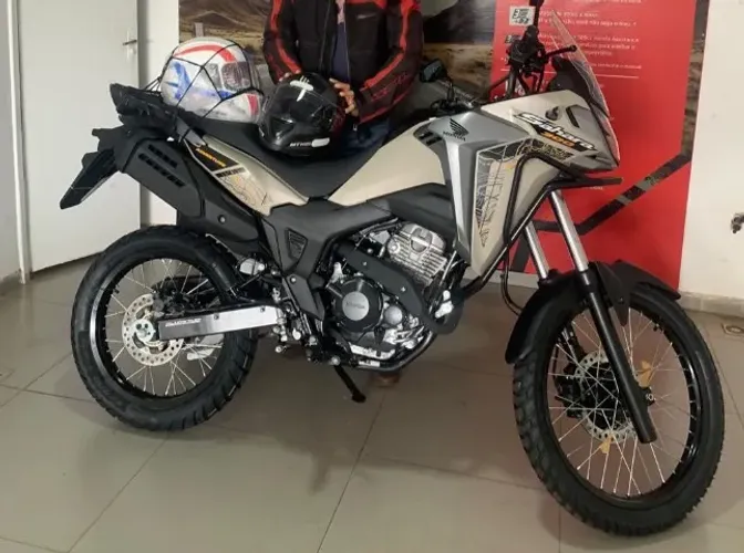 Honda Sahara Adventure 300