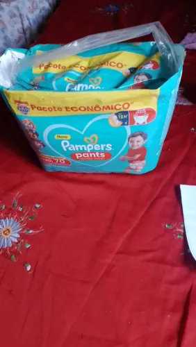Fralda Pampers Pants Ajuste Total Tamanho XXXG 70 Unidades Descartáveis